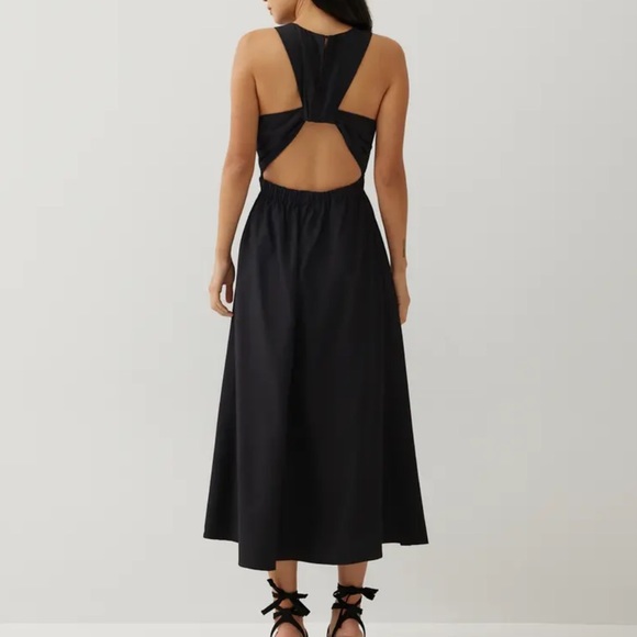 Nena Padded Elastic Knot Back Dress - Picture 1 of 7